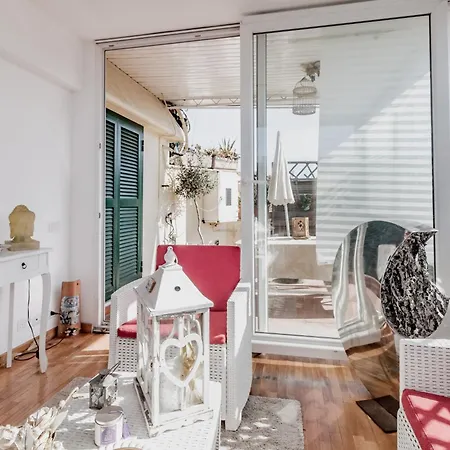 Apartament Attico Poppea Con Vista